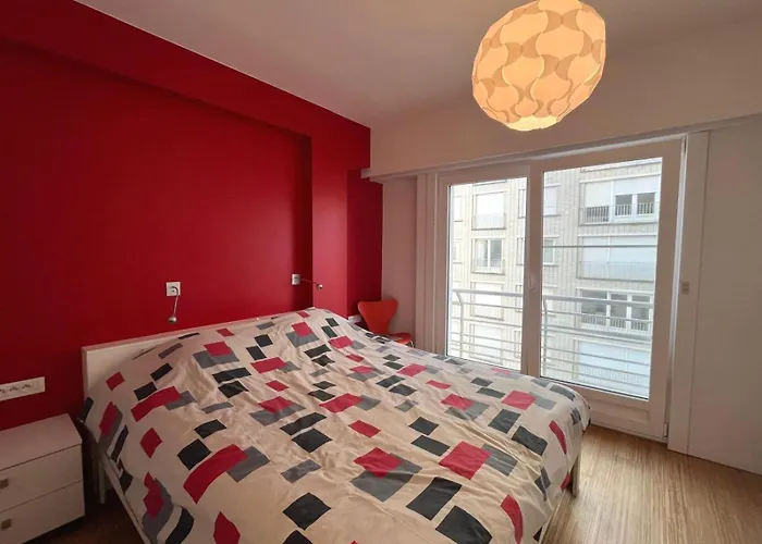 Stylish 3-bedroom With Panoramic Sea View T152 * Ostend